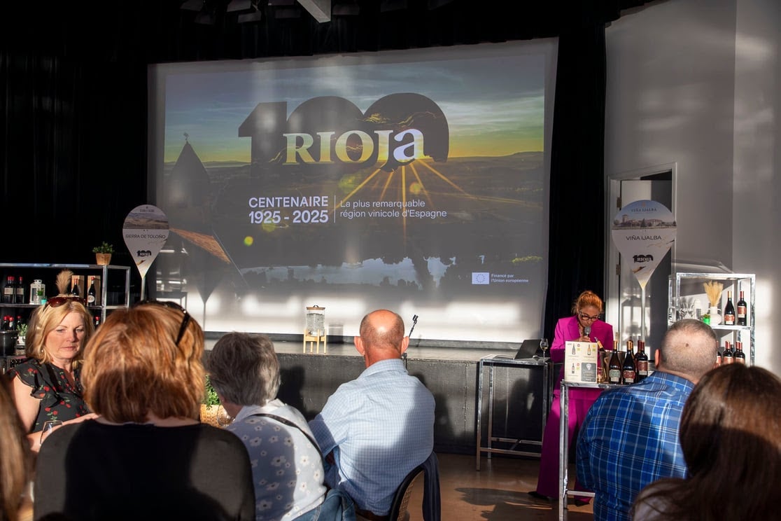 Acto desarrollado en Montreal con motivo del Centenario de Rioja.