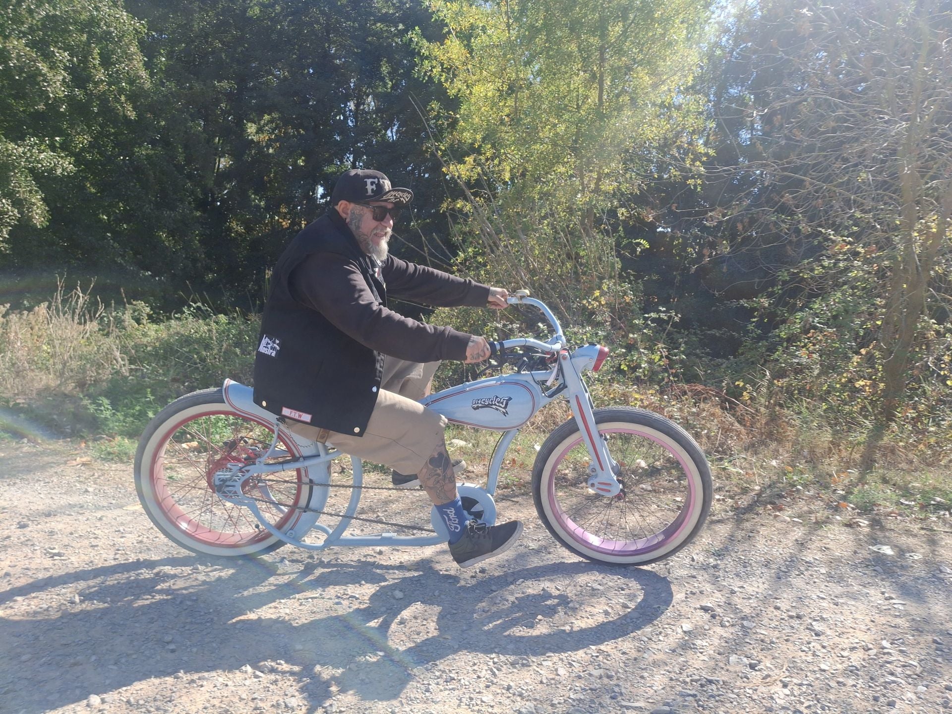 De paseo por Logroño con las bicicletas customizadas