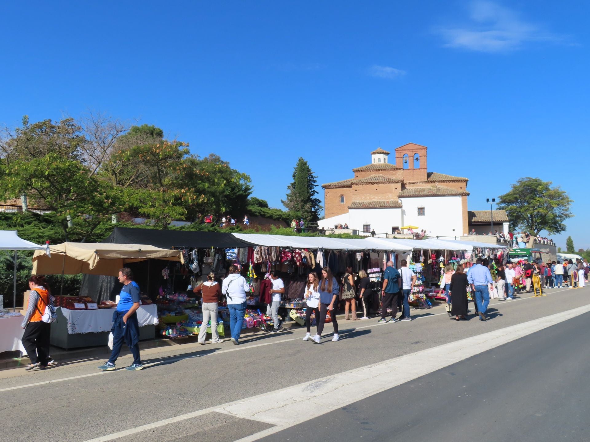 Alfaro celebra la romería a la ermita de la Virgen del Pilar