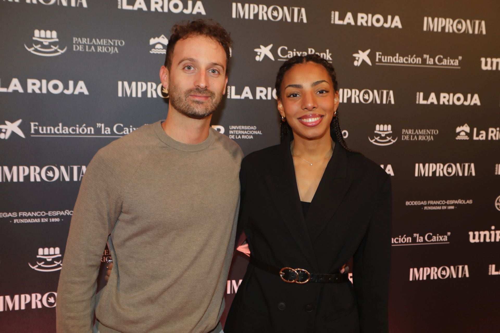 Las imágenes de los instantes previos a la gala de los Premios Impronta