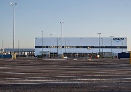 Instalaciones de un centro logístico de Amazon.