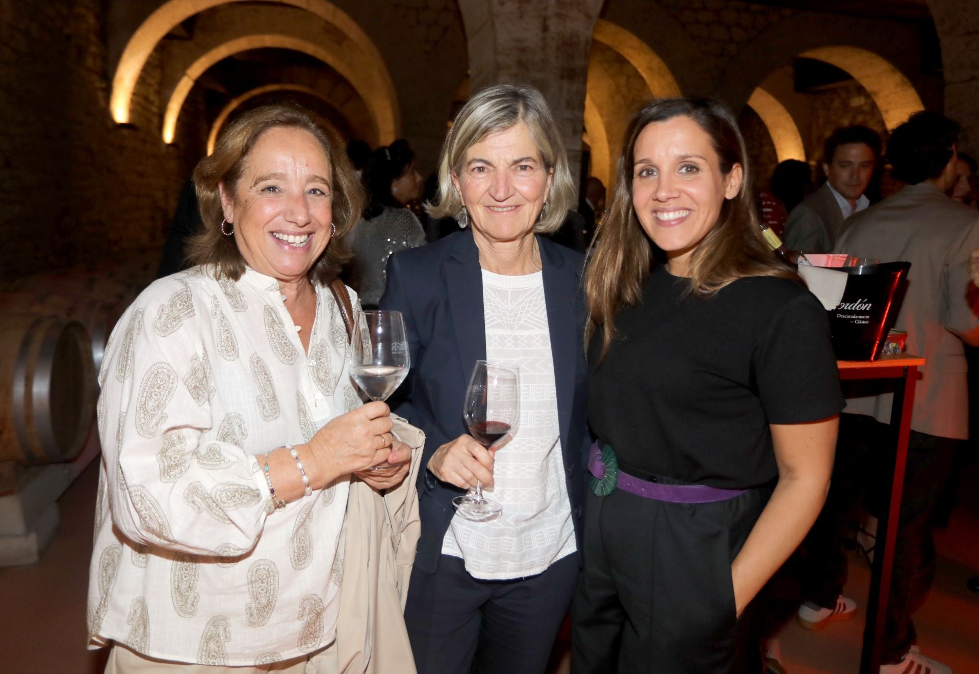 Leni Sahagún, Alicia Suárez y Elena Pilo.