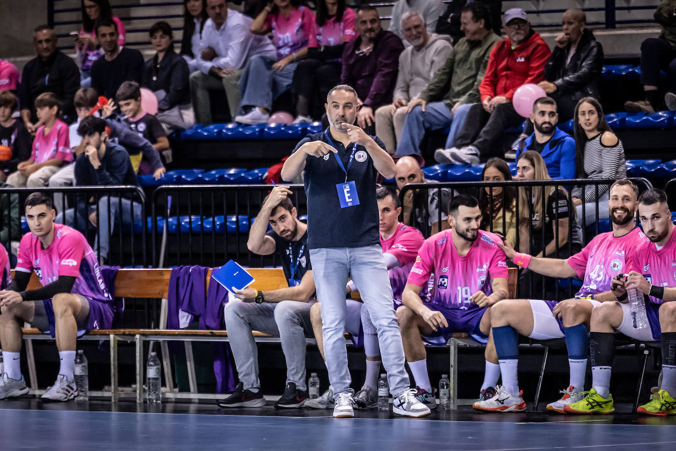 Las imágenes del encuentro Dicorpebal-Villa de Aranda