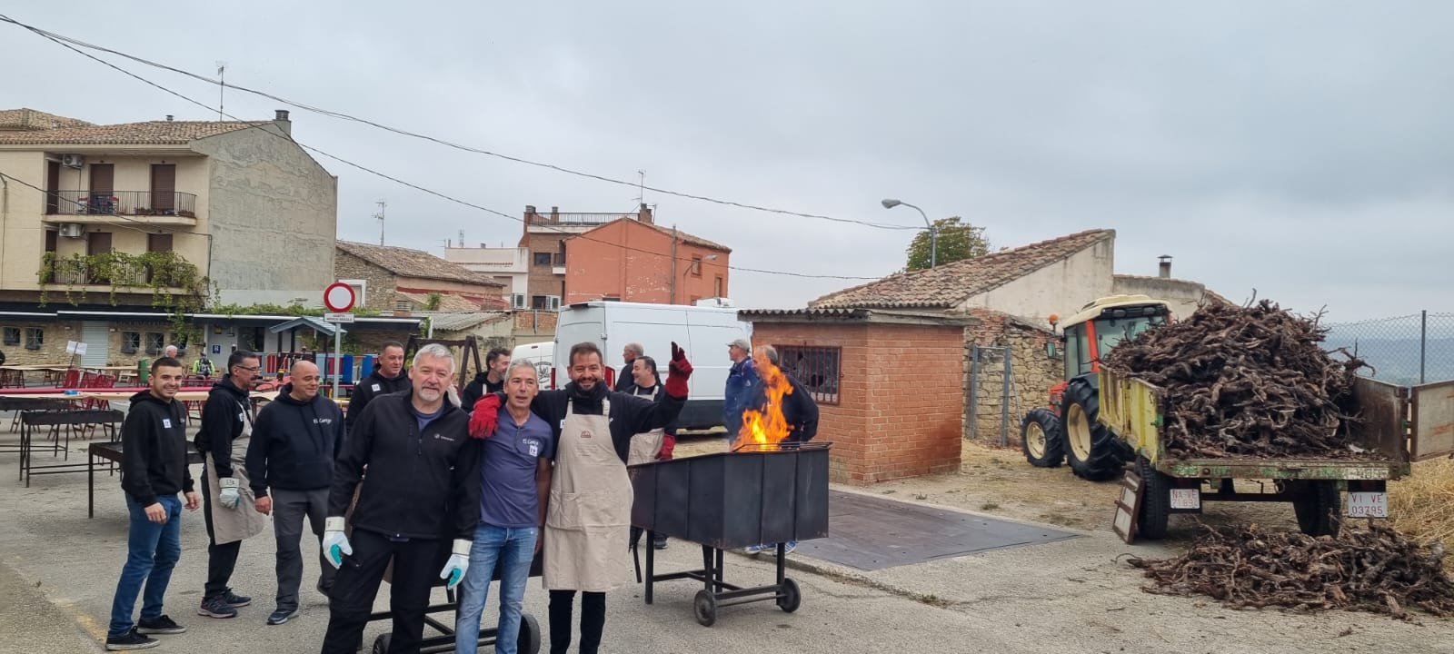 Marcha del vino y el chorizo asado de El Cortijo