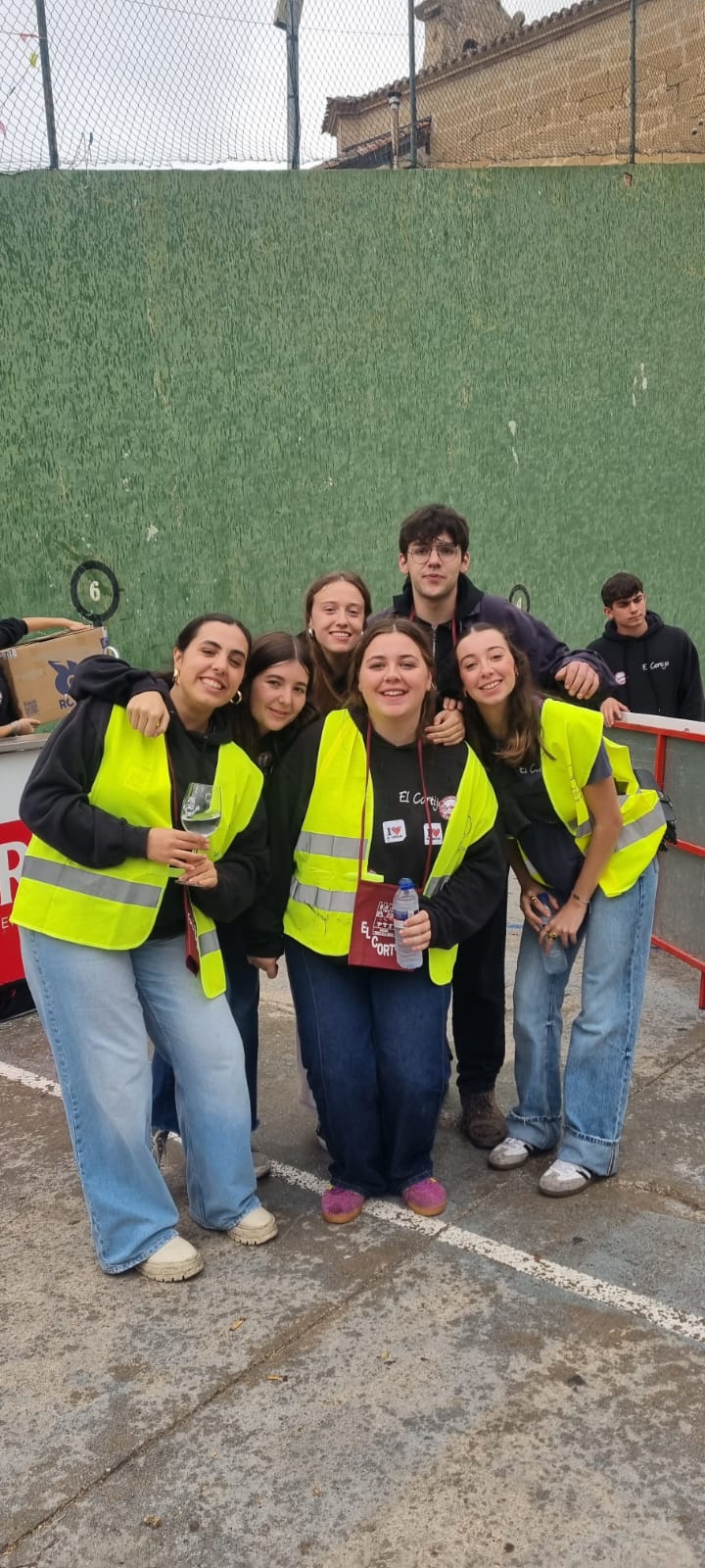Marcha del vino y el chorizo asado de El Cortijo