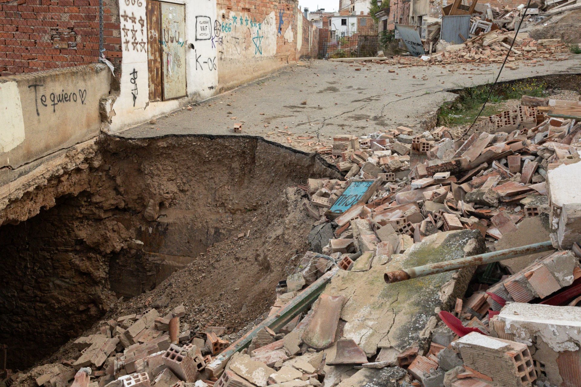 Los derrumbes del barrio de Bodegas de Villamediana