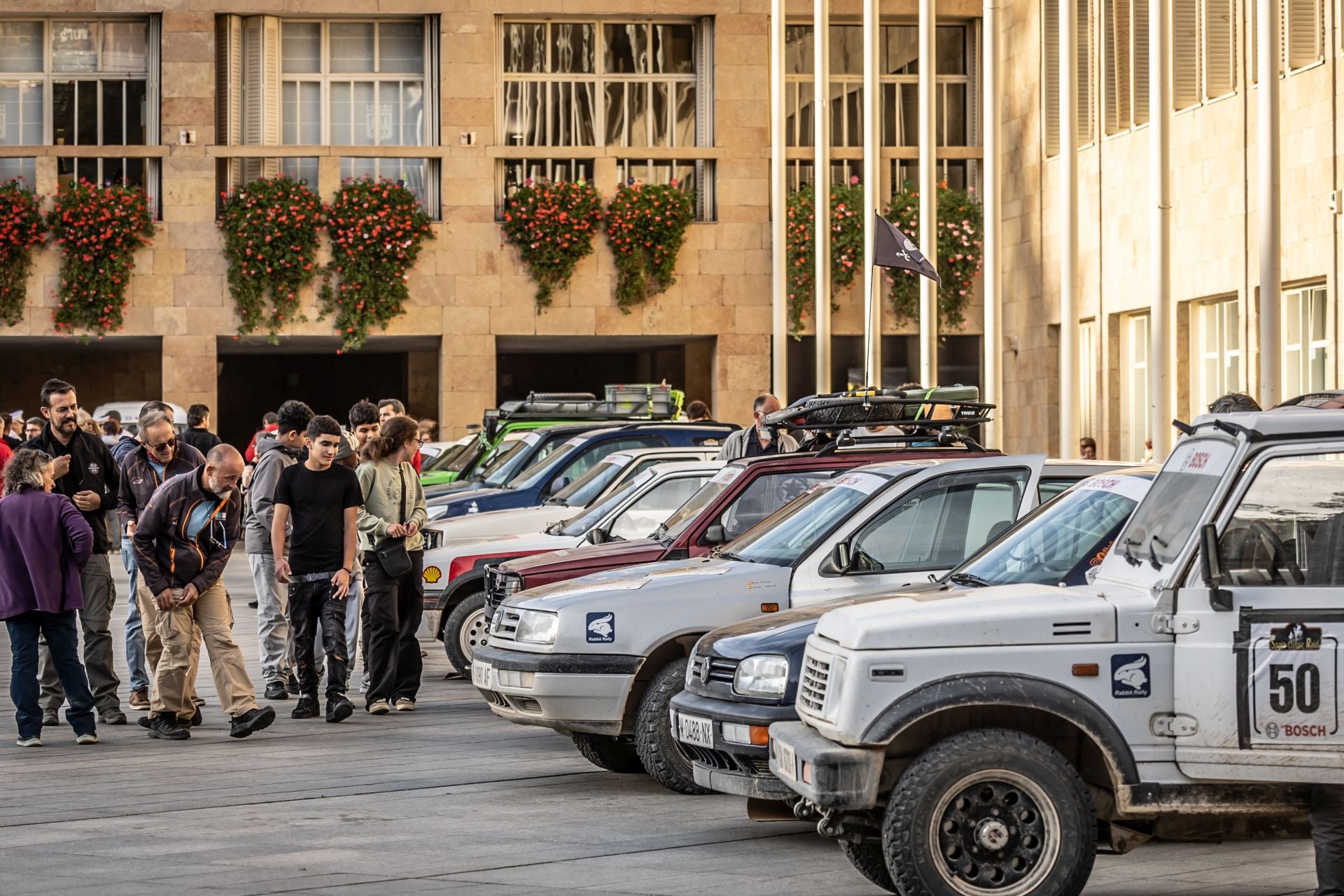 La XI Spain Classic Raid hace parada en Logroño