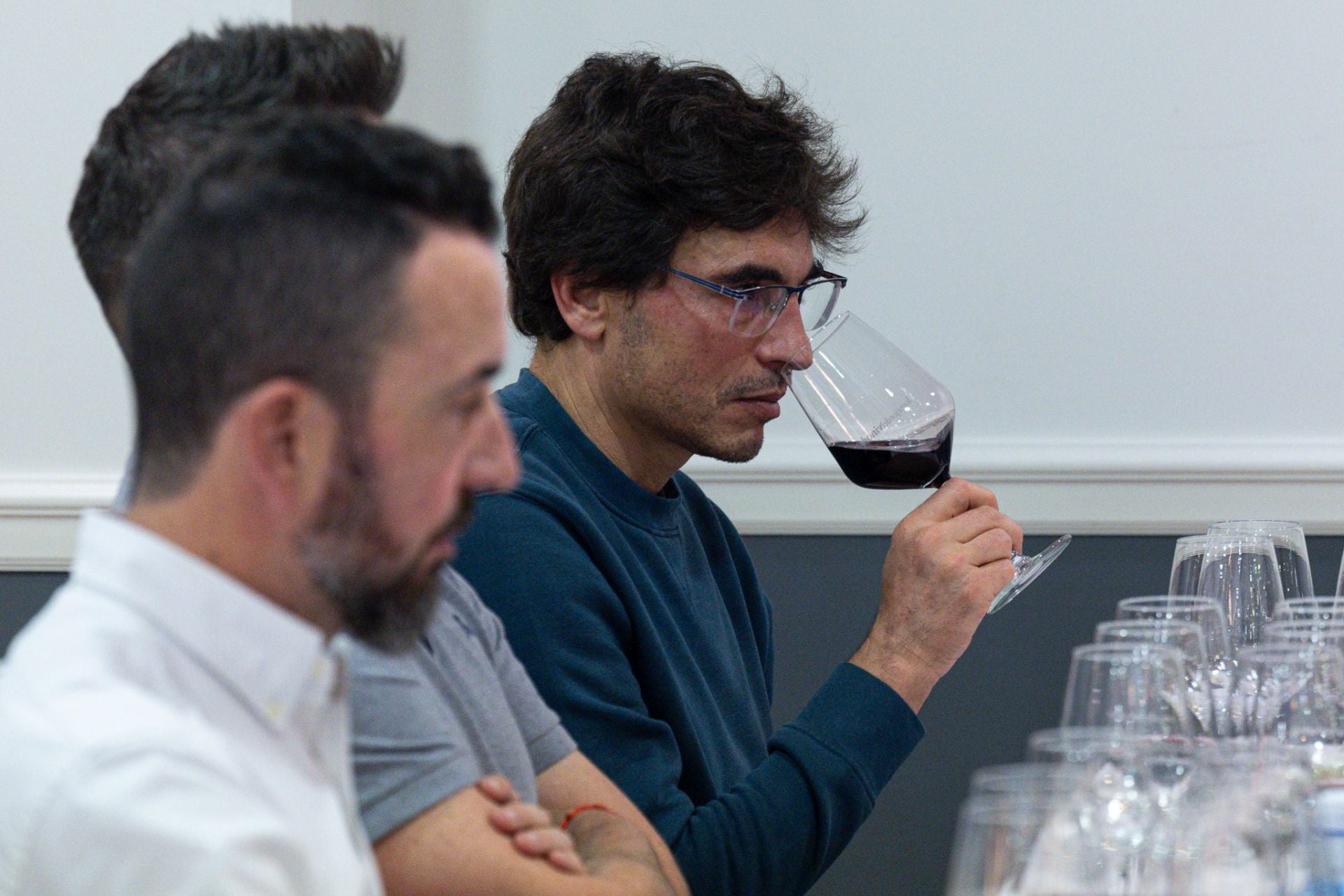 Las imágenes de la cata de Viticultores de Lapuebla