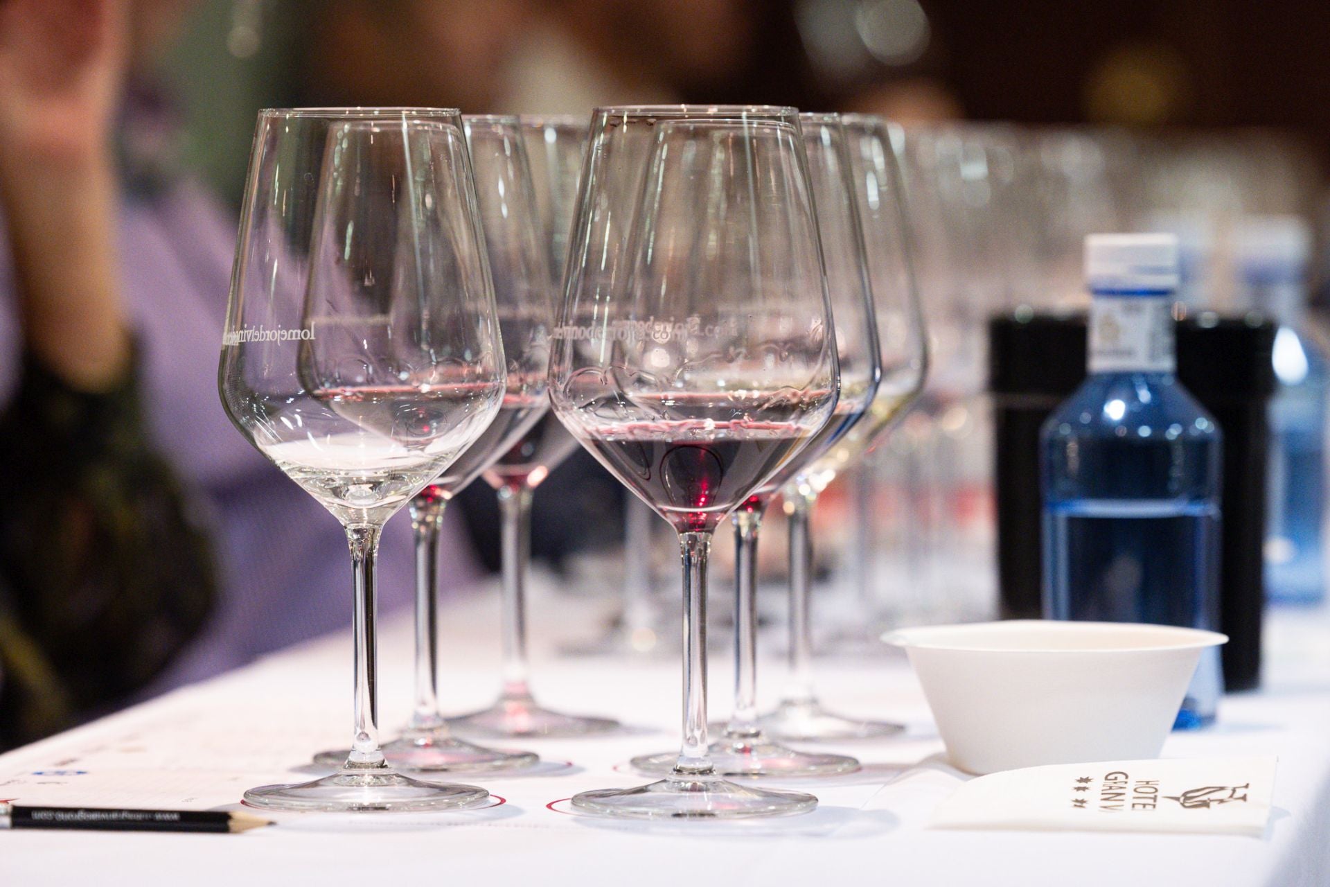 Las imágenes de la cata de Viticultores de Lapuebla