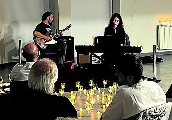 Marinaje musical de ayer en el centro social de Igea.