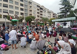 Acampada por Palestina vuelve a concentrarse mañana en el Mercadal