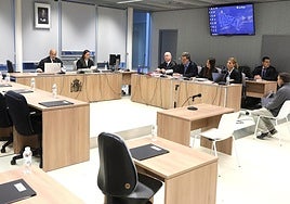 El acusado, en una de las sesiones de juicio que se sigue contra él en la Audiencia Provincial.