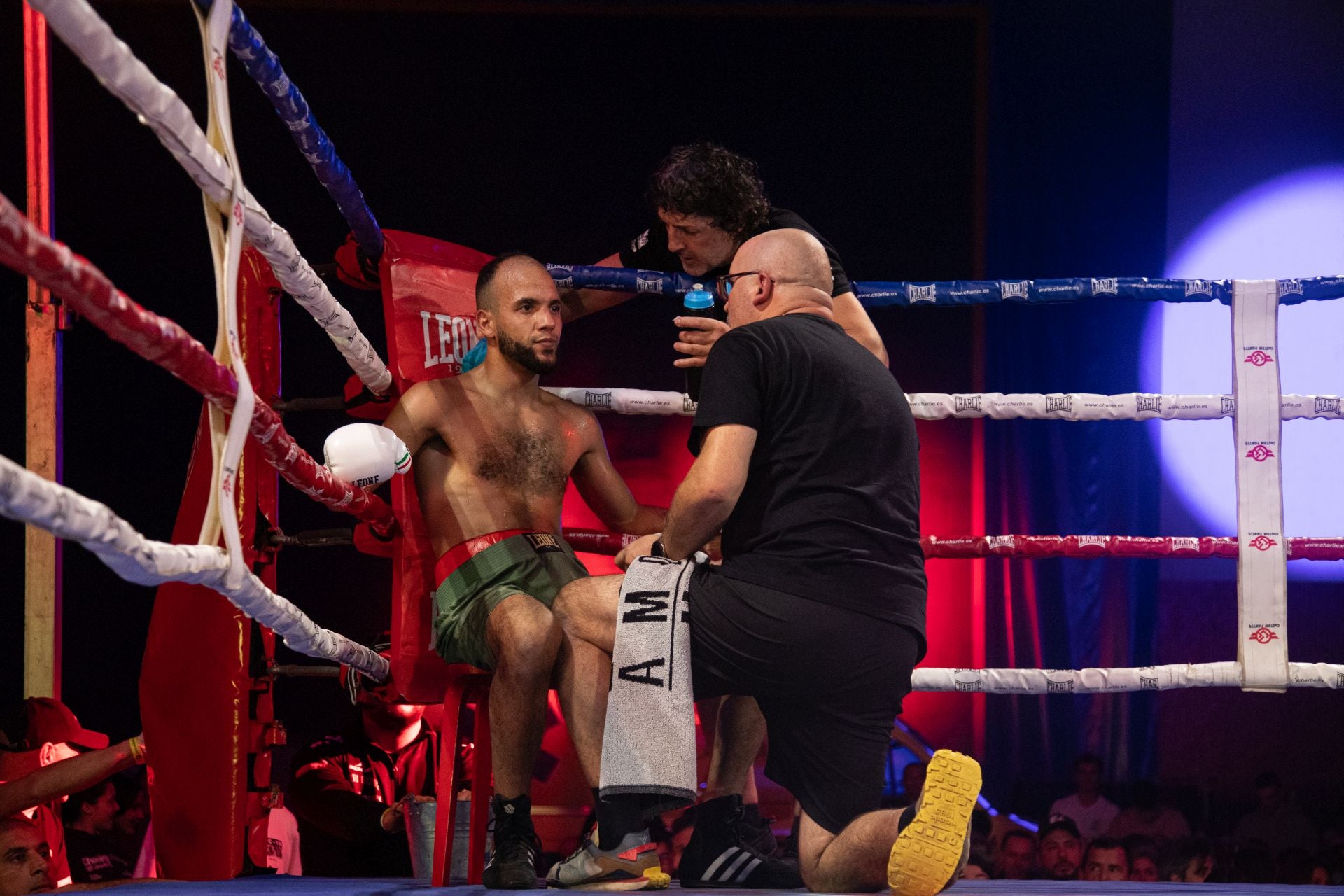 Las imágenes del combate de Gazi Kalidov