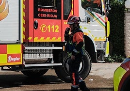 Incendio en un vehículo que circulaba por la AP-68, en Haro