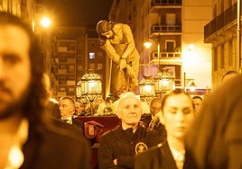 El Cristo atado a la columna de Santa Teresita se traslada a Palacio