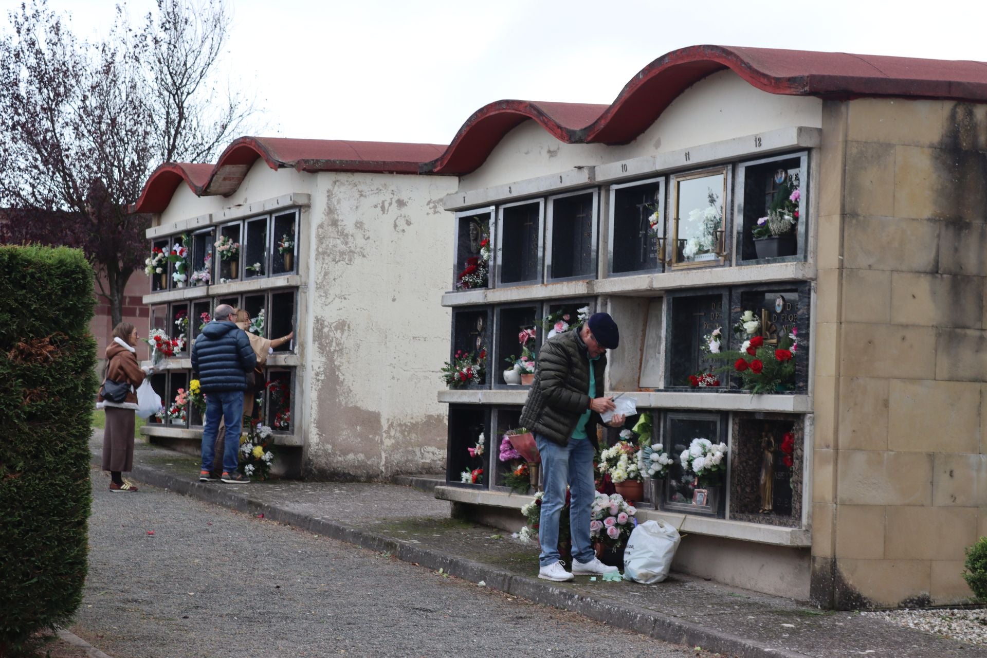 Los pueblos riojanos recuerdan a sus fallecidos