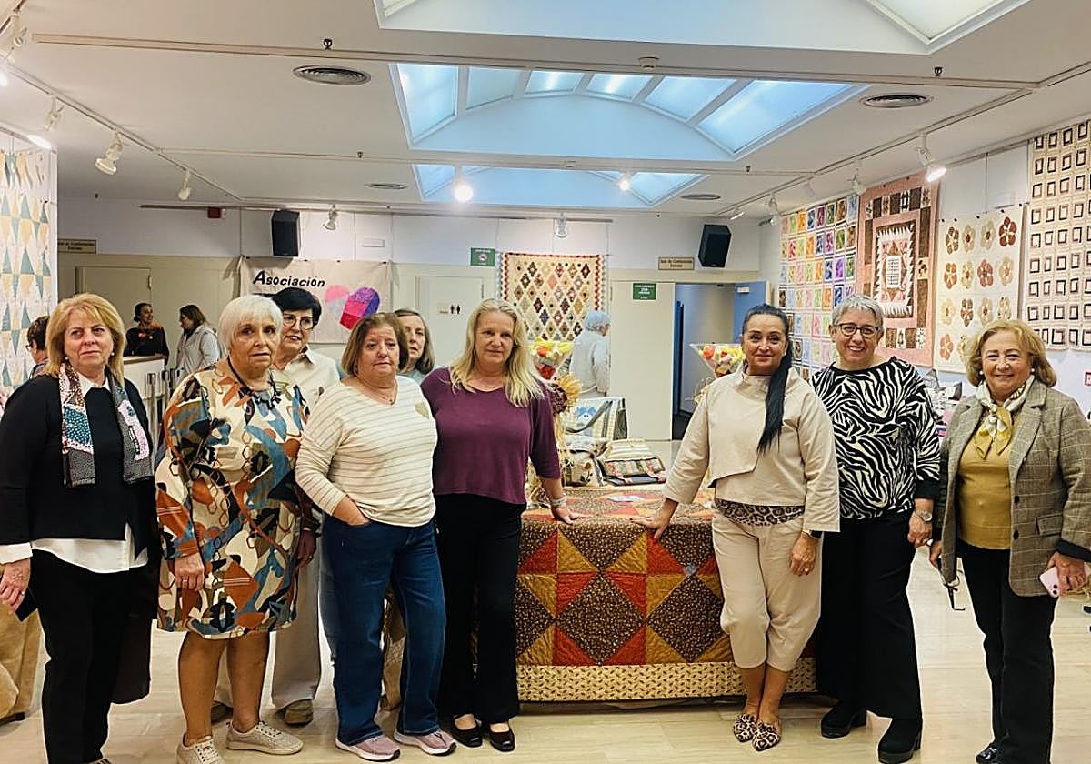 Exposición de Tiene Tela en Caja Rioja