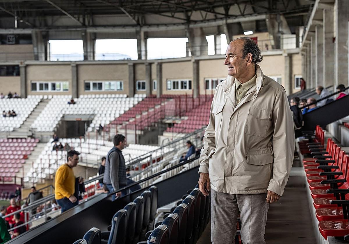 Félix Revuelta, en una de sus visitas a Las Gaunas para ver a la UDL.