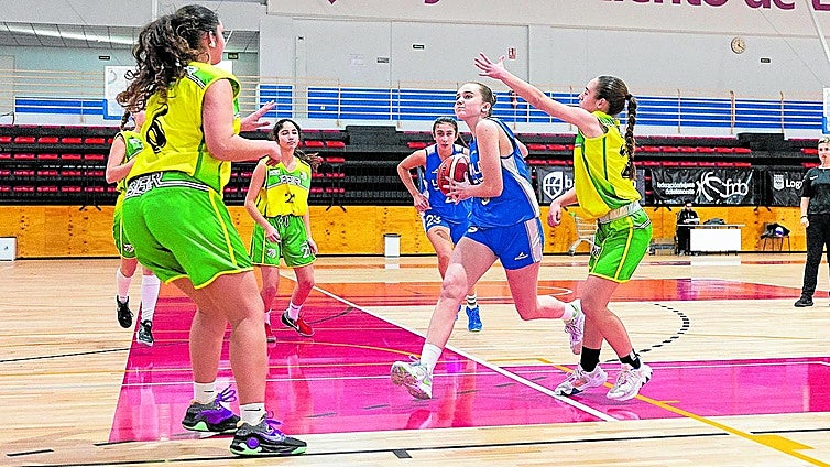 Deporte base con sello femenino