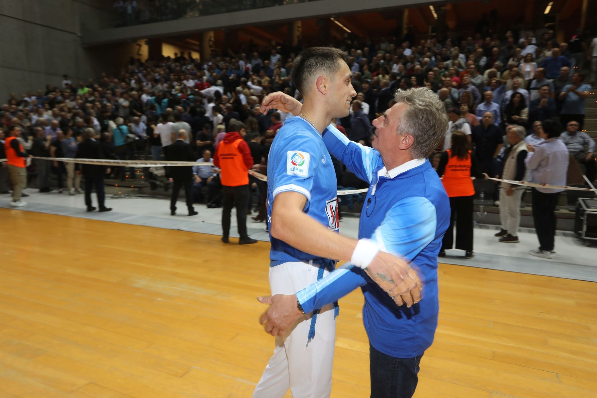 El ambiente durante la final del Cuatro y medio