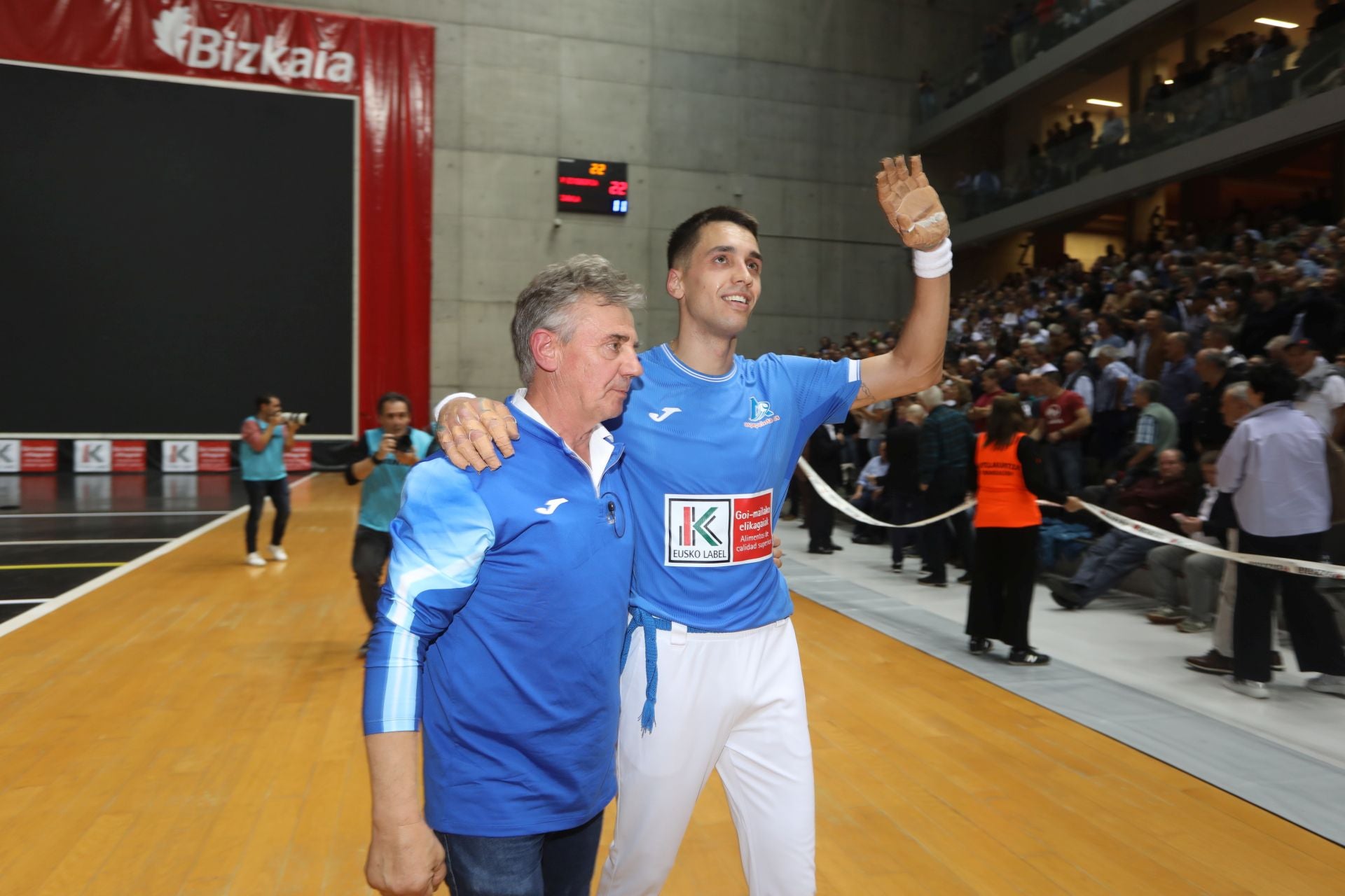 El ambiente durante la final del Cuatro y medio