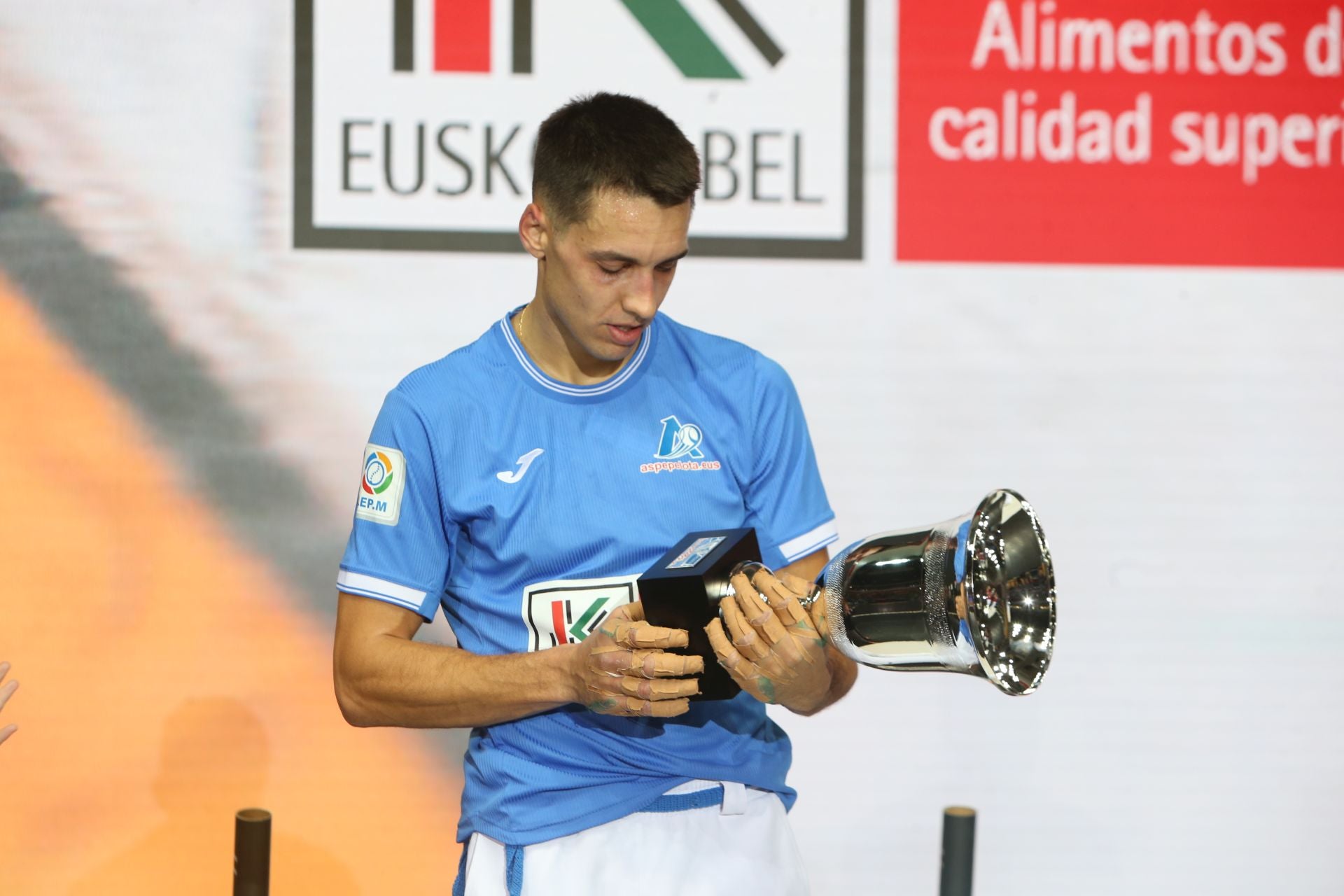 El ambiente durante la final del Cuatro y medio