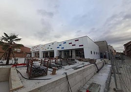 Obras de construcción de la nueva escuela infantil de Aldeanueva de Ebro.