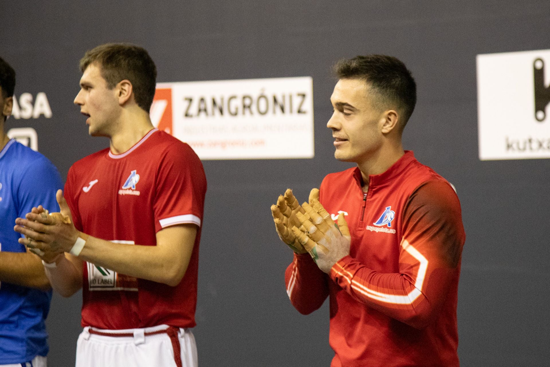 Las imágenes del debut de Carmelo Loza