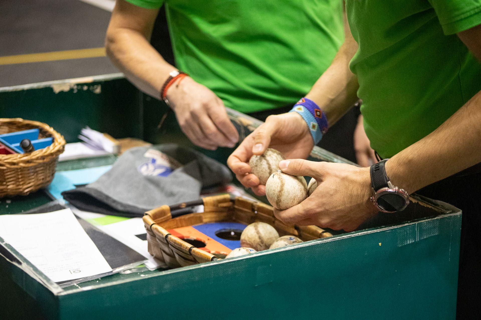 Las imágenes del debut de Carmelo Loza