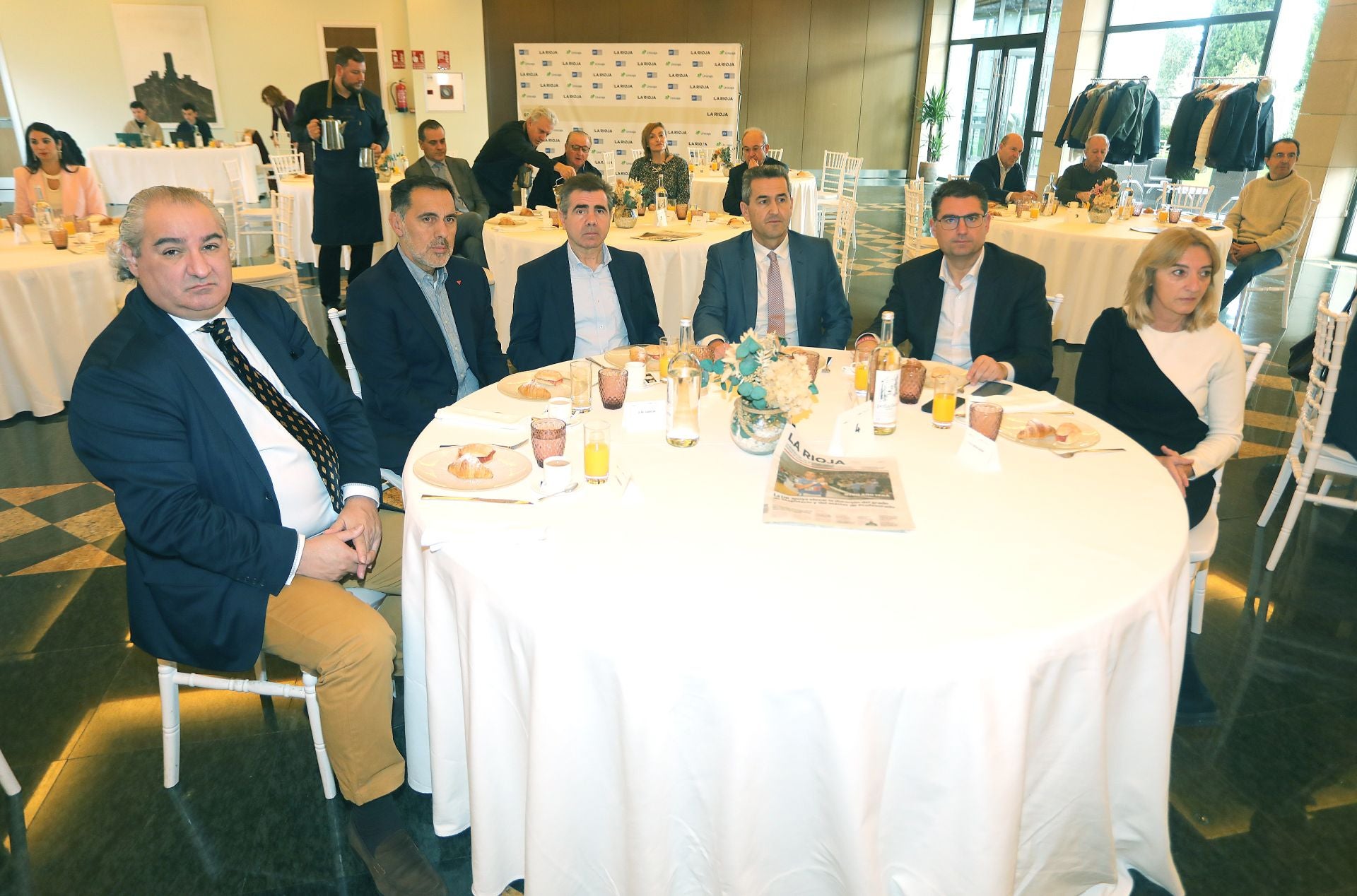Juan Pablo Mañueco (Unicaja), Jesús María García (PSOE), Enrique Medrano (Diario LA RIOJA), Manuel Fraile (Unicaja), Sergio Martínez (PSOE) y María Somalo (PSOE).