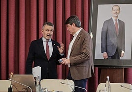 Escobar y Alonso, en el pleno municipal de noviembre.