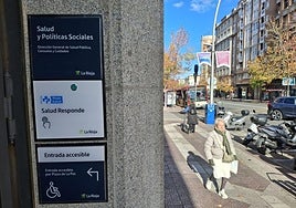 Sede de la Dirección General de Salud Pública, Consumo y Cuidados del Gobierno de La Rioja, en el antiguo Banco de España de Logroño.