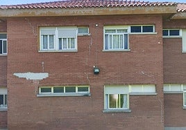 Aspecto de una zona de la fachada del centro.