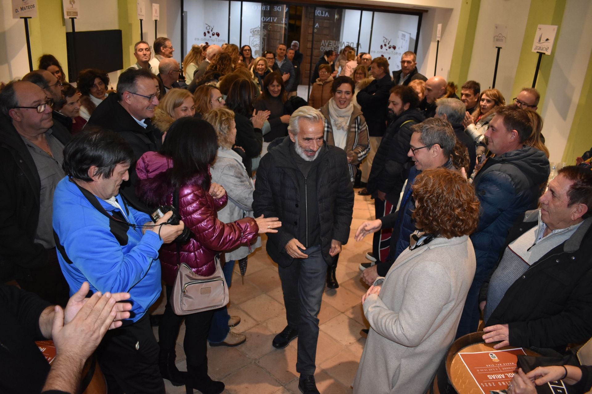 Imanol Arias, nuevo &#039;Amigo del vino de Aldeanueva de Ebro 2025&#039;