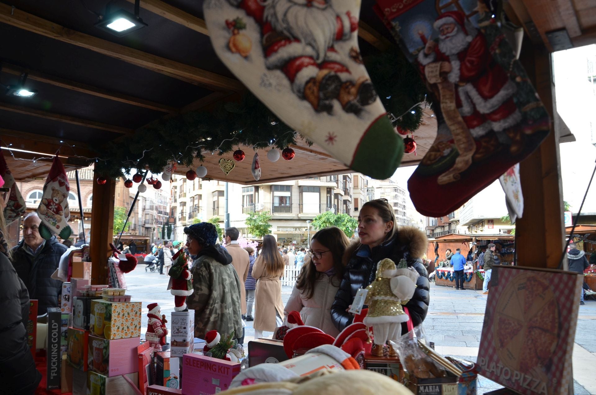 Las imágenes del mercado navideño de Calahorra