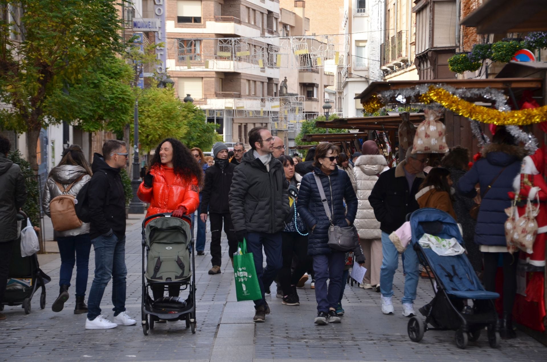 Las imágenes del mercado navideño de Calahorra