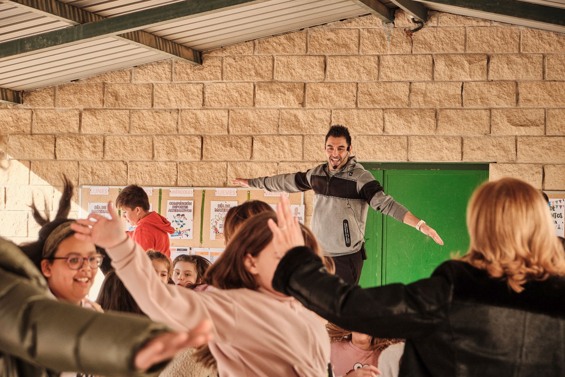 Patios que se transforman en espacios inclusivos