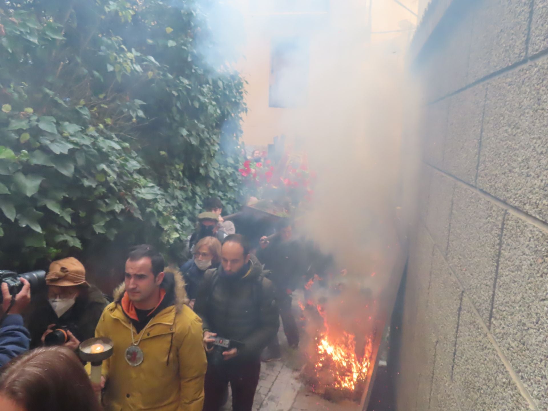Arnedillo celebra la procesión del humo