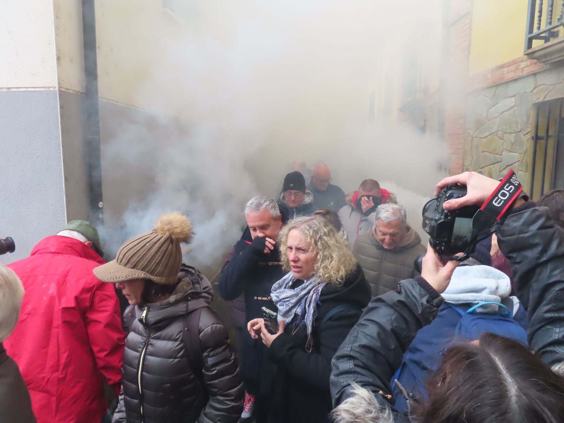 Arnedillo celebra la procesión del humo