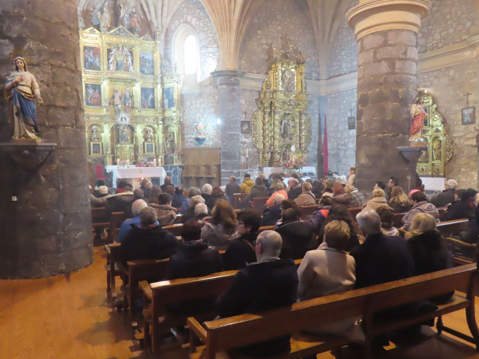 Arnedillo celebra la procesión del humo