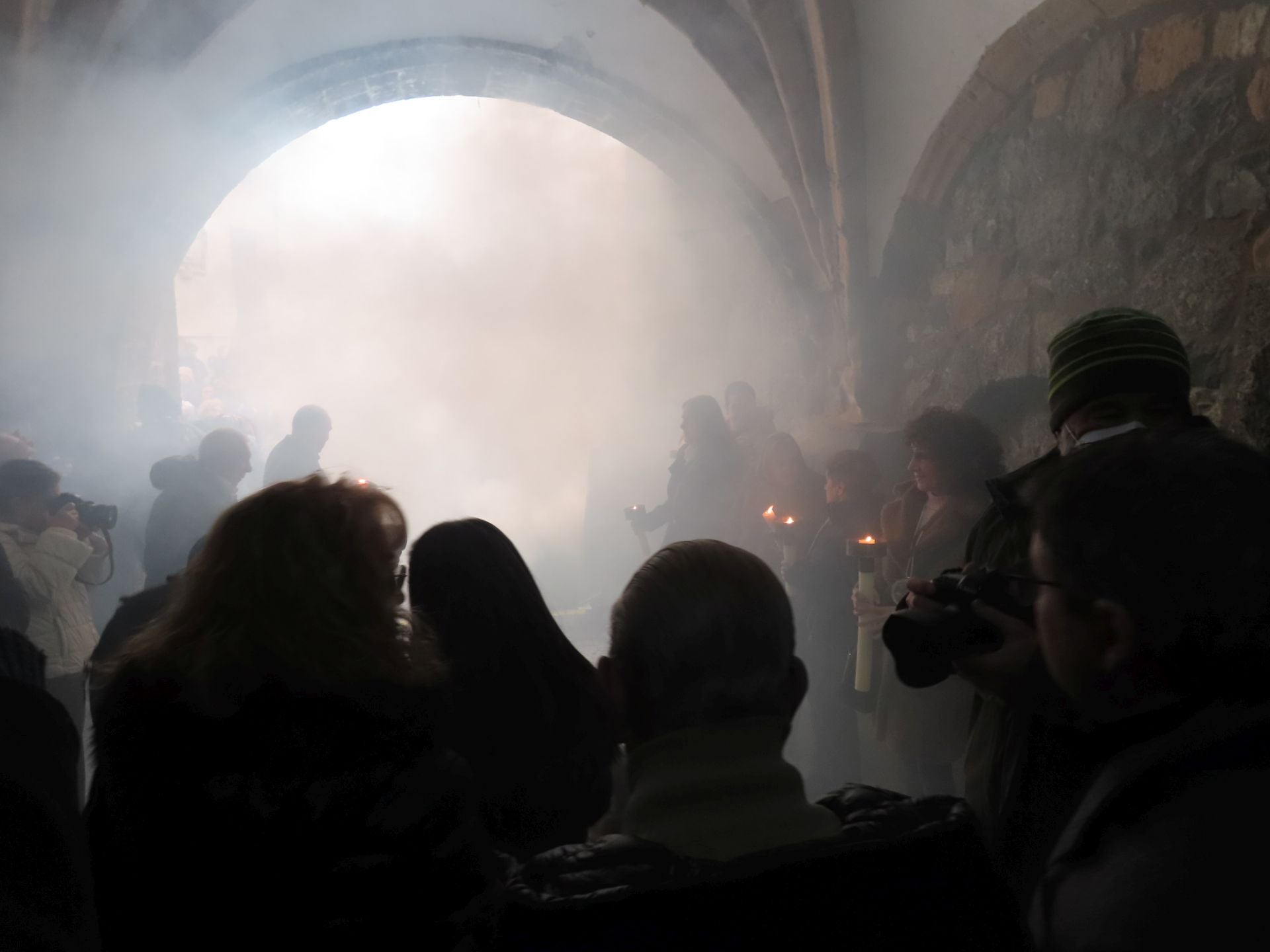 Arnedillo celebra la procesión del humo