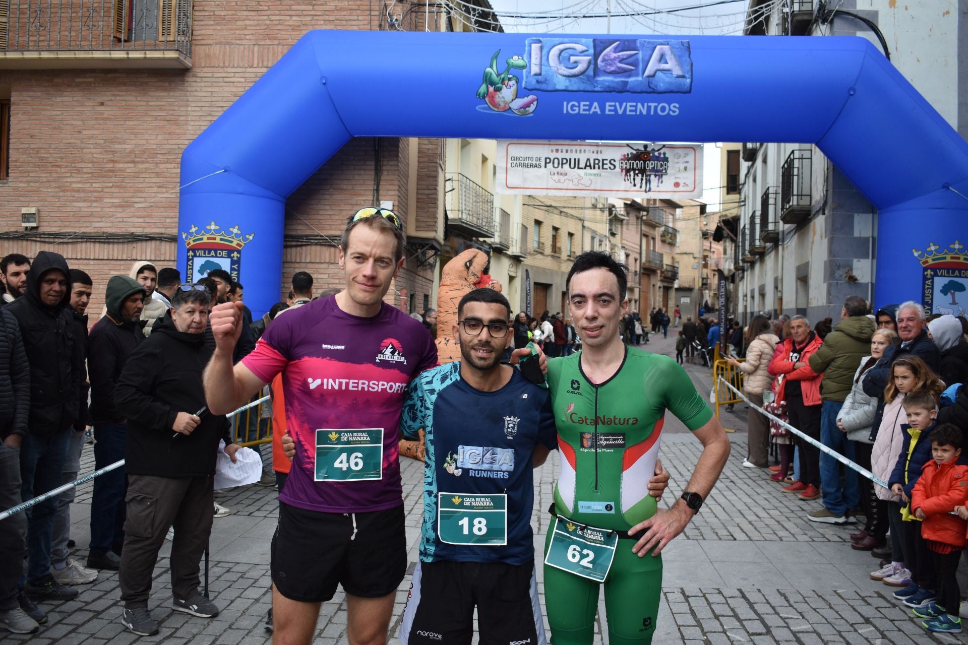 Las imágenes de la carrera &#039;Entre dinosaurios&#039; en Igea