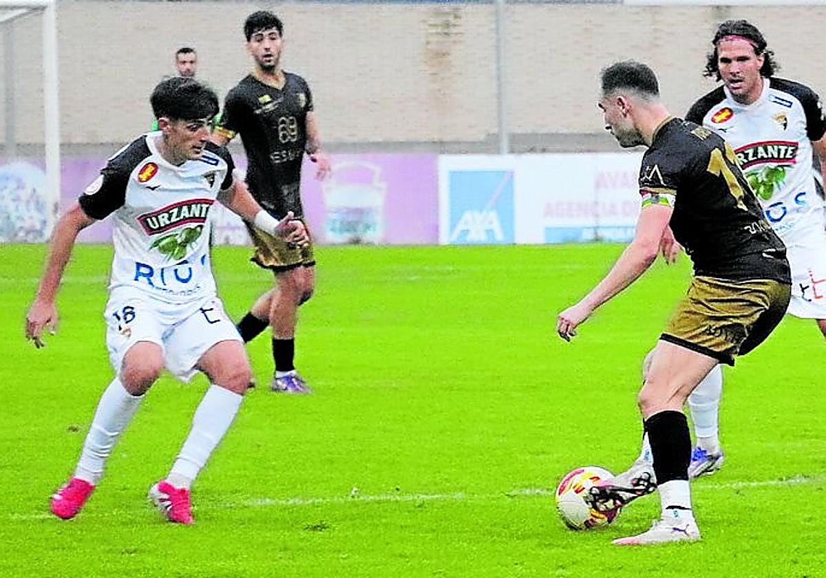 Arturo Fernández ha marcado en los dos últimos encuentros.