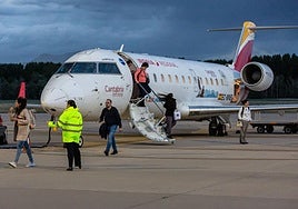 Air Nostrum ya opera el vuelo regular desde Agoncillo con Madrid.