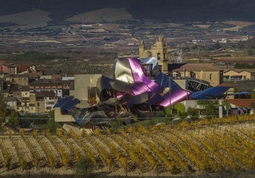 El Pritzker tocó Elciego para llevarlo al firmamento internacional