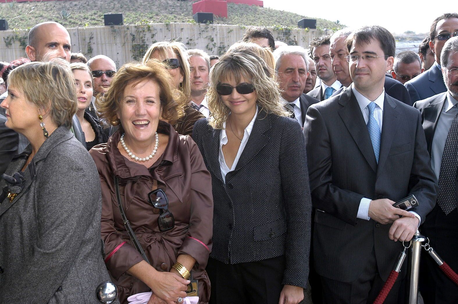 El rey Juan Carlos inauguró la icónica bodega de Rioja de Frank Gehry