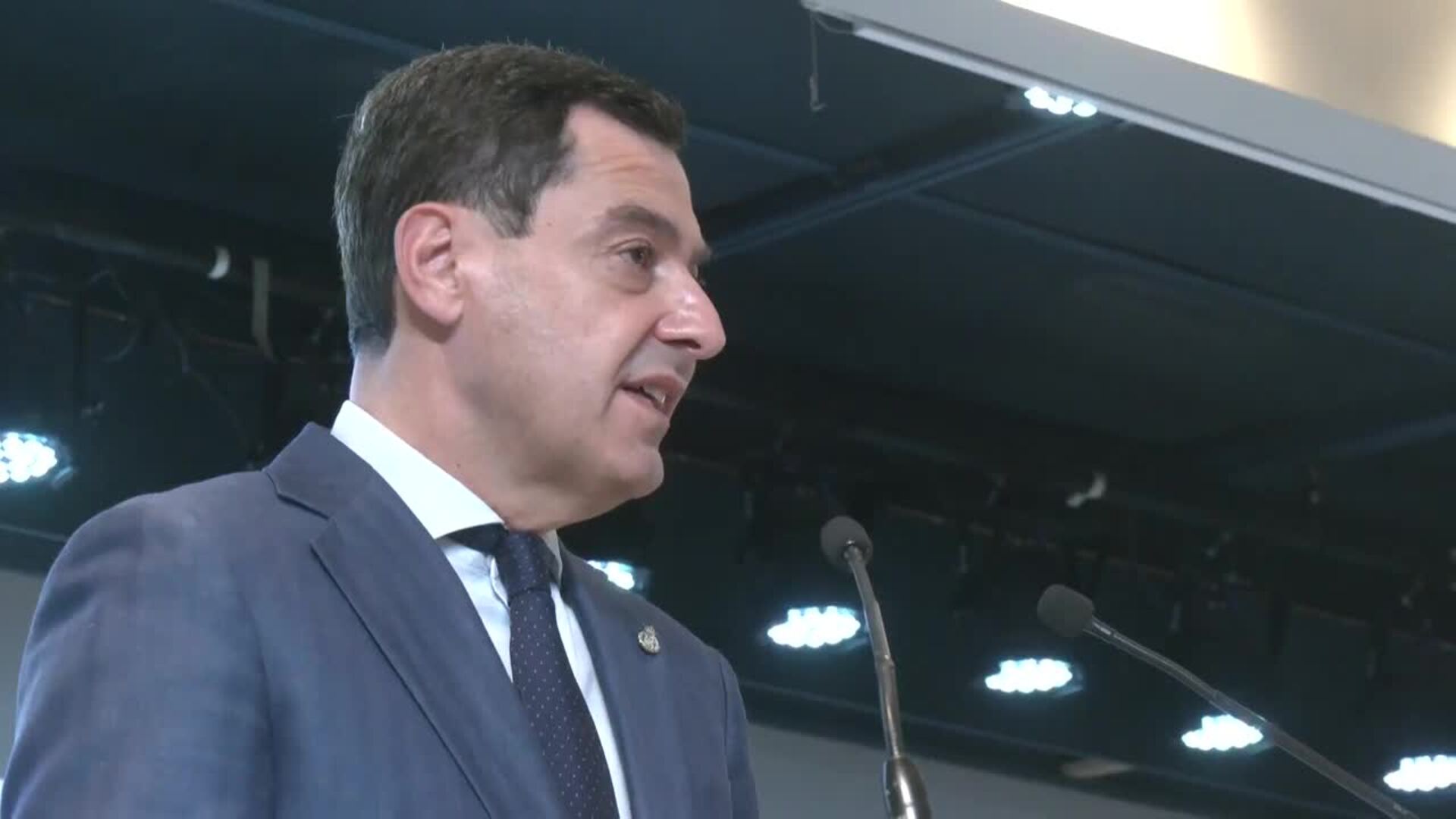 Moreno enfatiza inversión esencial en infraestructura eléctrica andaluza