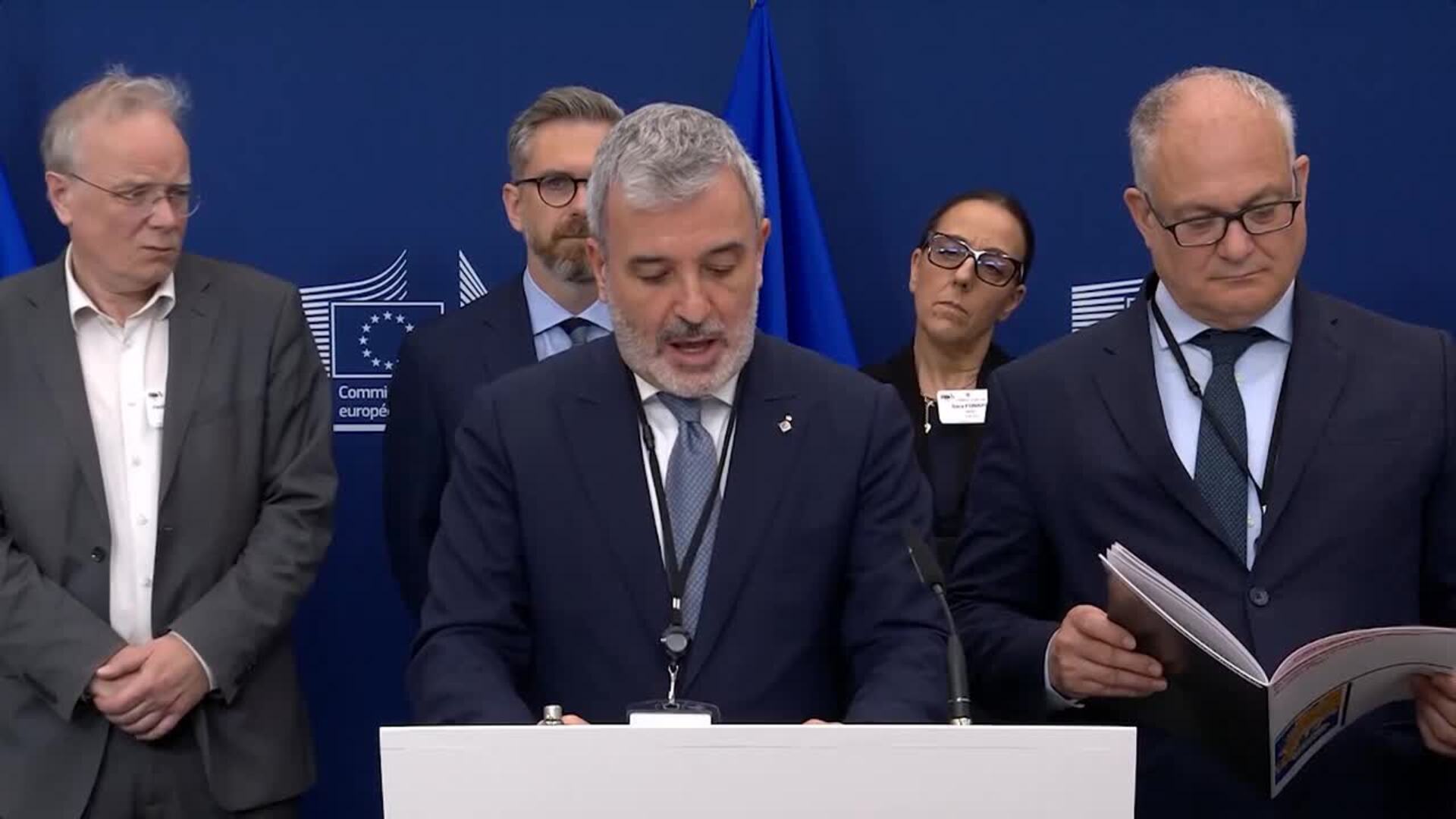 Barcelona y otras 14 ciudades piden a Bruselas movilizar 300.000 euros al año en vivienda