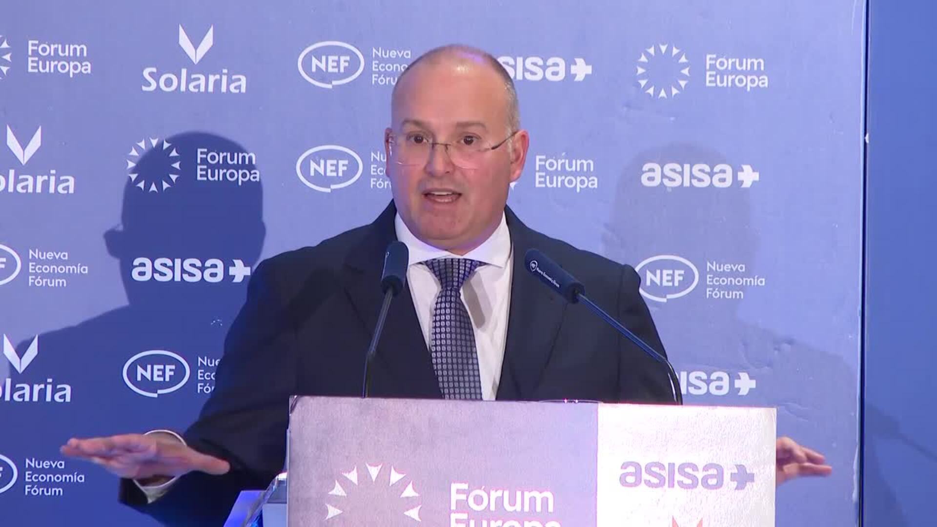 Tellado avanza que Feijóo dará a conocer "rápido" su candidato para sustituir a Mazón