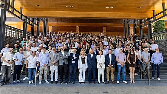 Inrialsa homenajea a sus trabajadores con motivo de su 60 aniversario